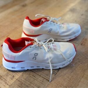 Women’s On Cloud Shoes